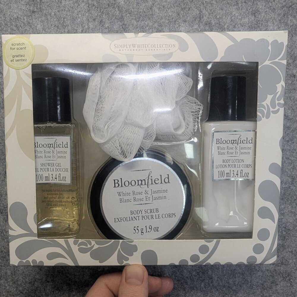Bloomfield bathing set lotion scrub loofah white rose jasmine